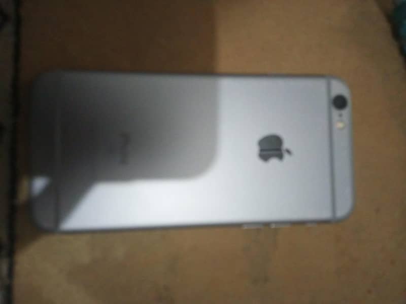 Apple iPhone 6S 4