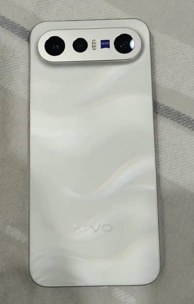 Vivo X300 FE