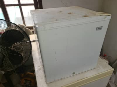 Haier 2 cubic feet single door refrigerator