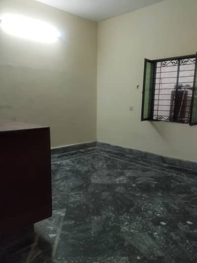 07 Marla Ground Portion Available For Rent (Shakeel Park Area)
