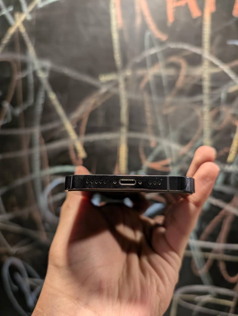 Apple iPhone 14 Pro 3