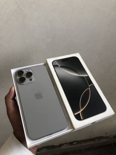Apple iPhone 16 Pro Max (Sim working life time)