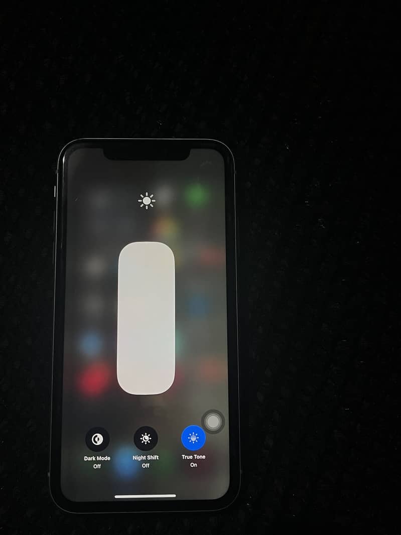 Apple iPhone 11 7