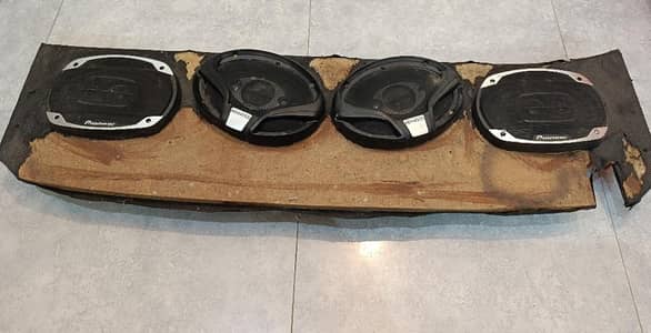 Car speakers (2 Kenwood, 2 Pioneer)