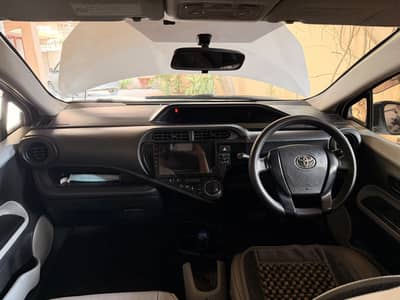 Toyota Aqua 2014