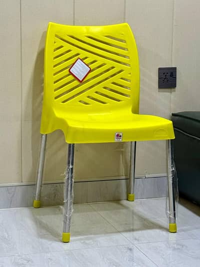 Venus Plus Designer Yellow Chair - Unused/Box Packed for Sale
