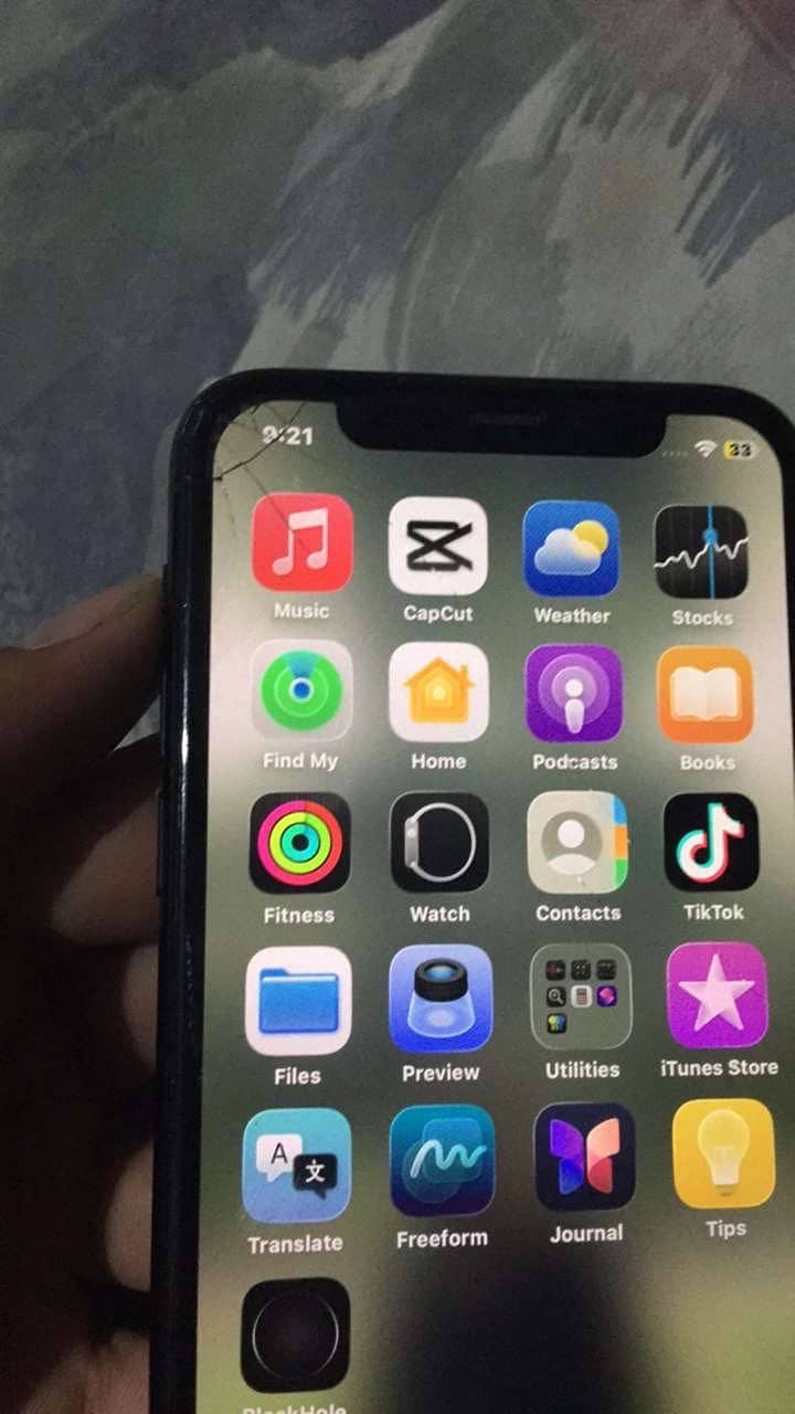 Iphone 11 pro 4