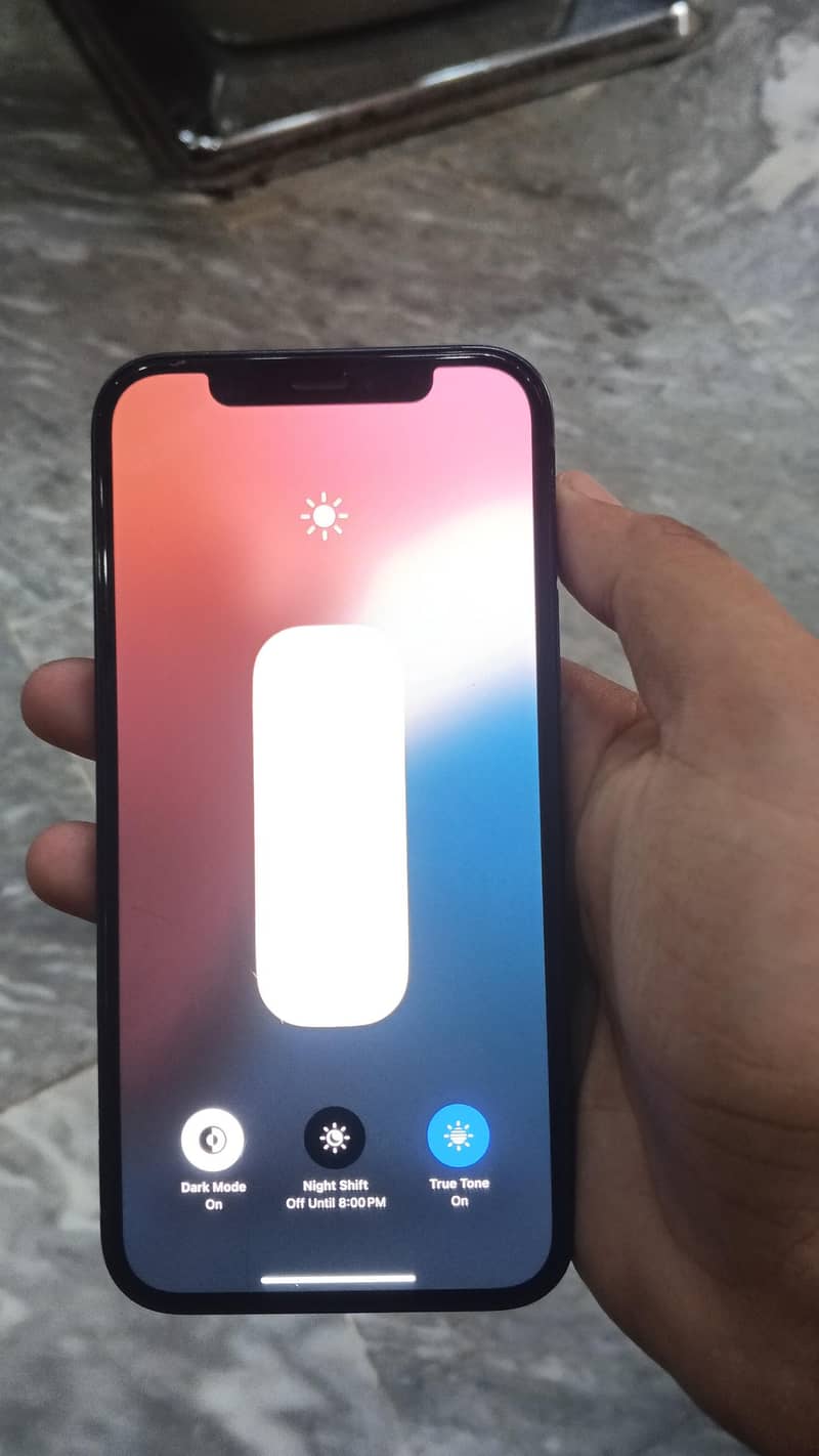 Apple iPhone 12 3