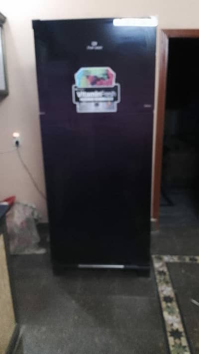 dawlance larg size refrigerators good condition