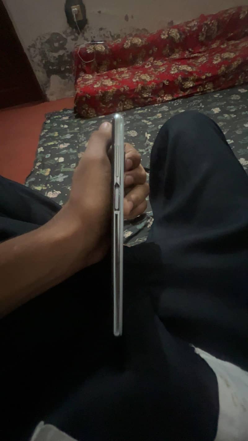 Xiaomi Redmi Note 9S 2