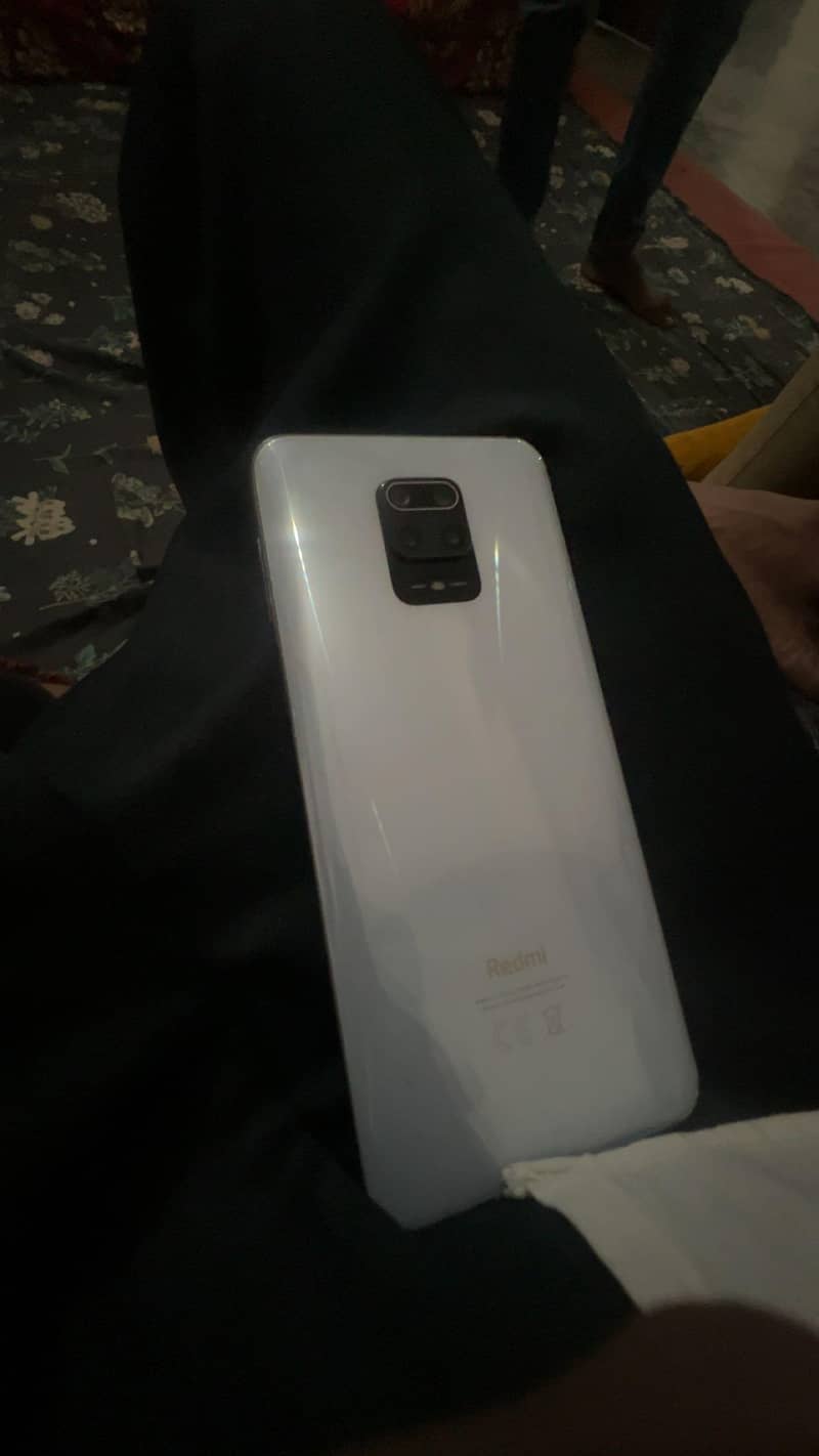 Xiaomi Redmi Note 9S 5