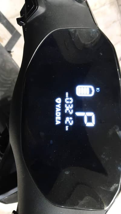 electeic bike yadea ruibin full 10/10 new lush condition