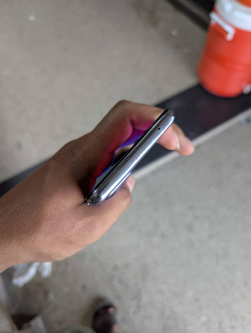 One Plus 9 4