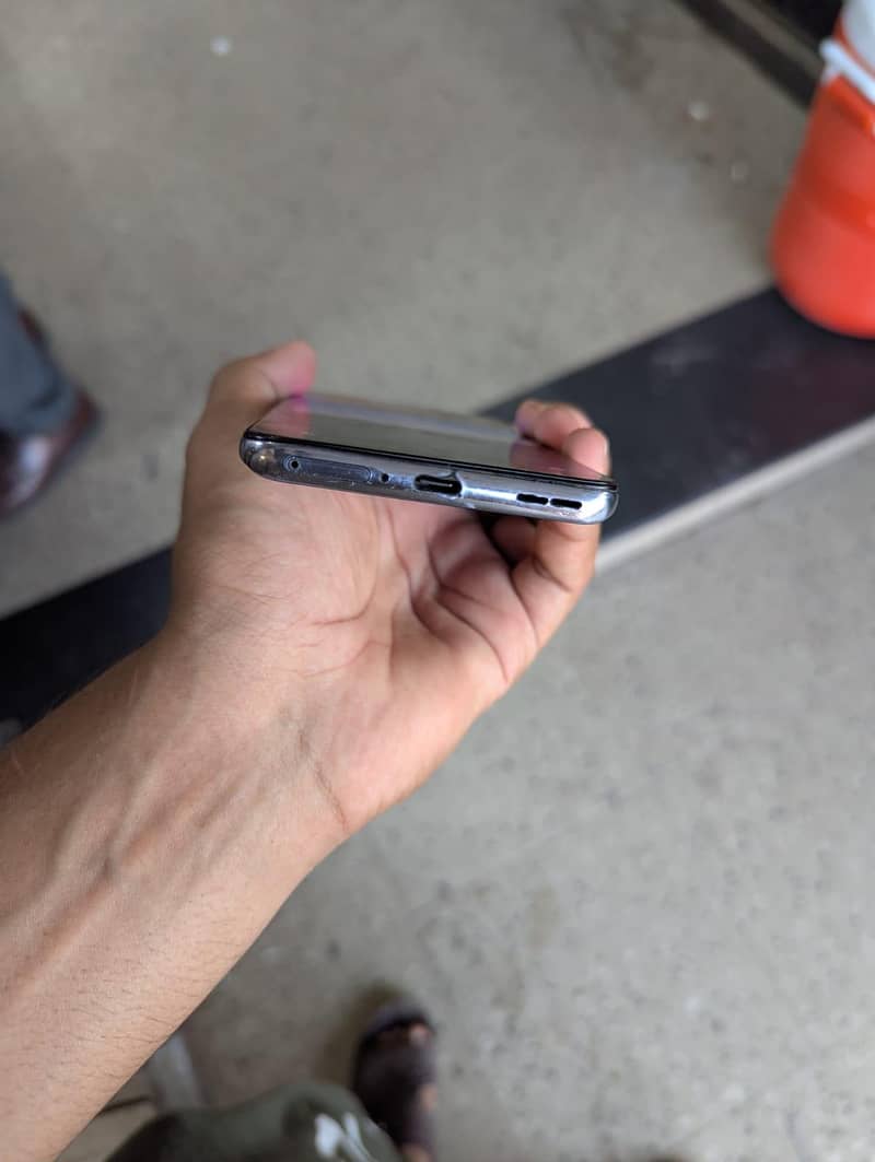 One Plus 9 5