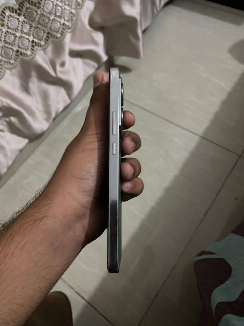 Infinix Note 40 Pro 1