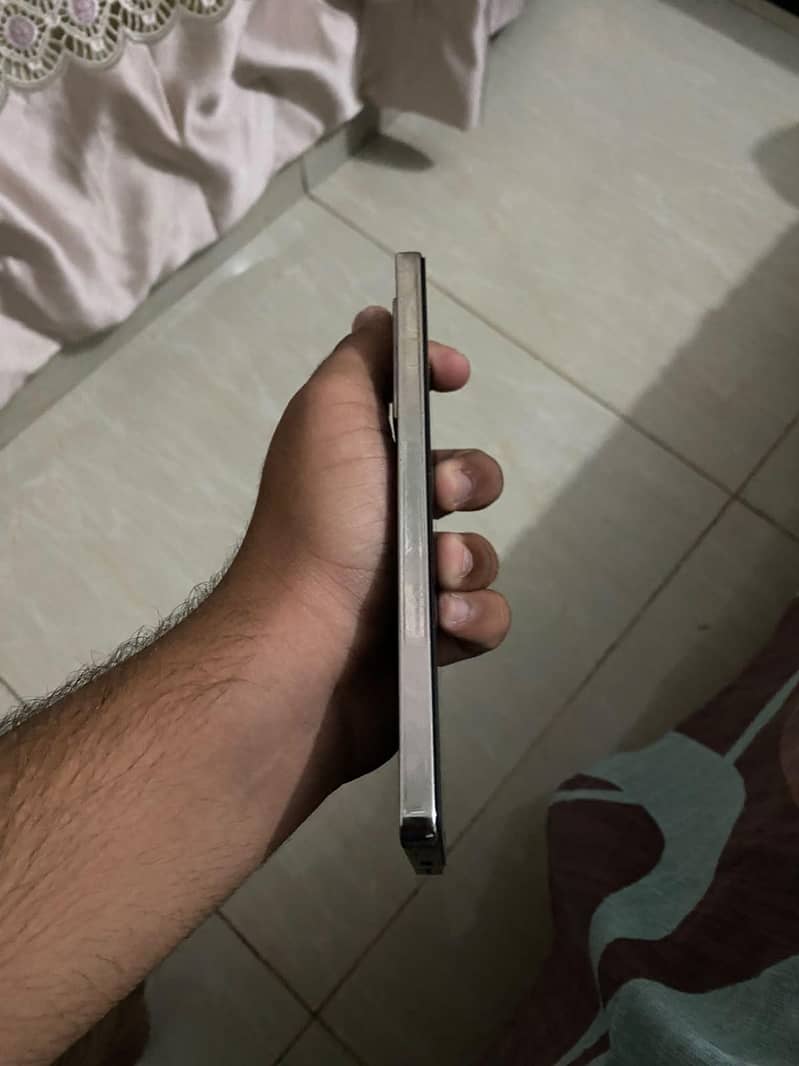 Infinix Note 40 Pro 3