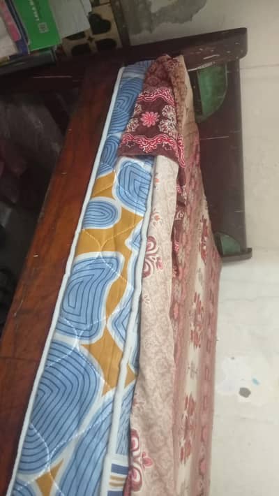 single bed with mattress