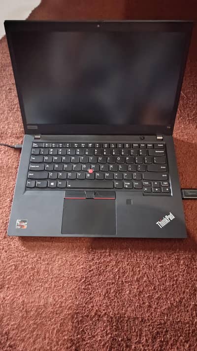 T14 thinkpad, Ryzen 7 16gb