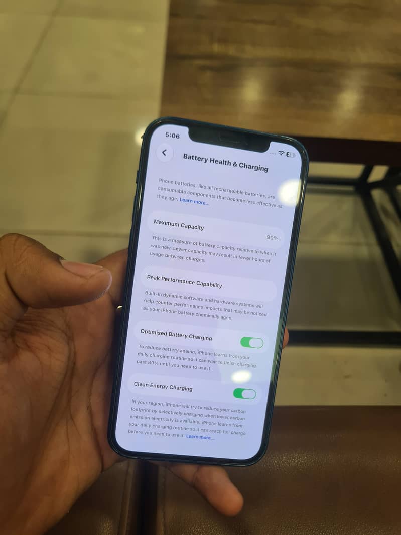 Apple iPhone 12 2