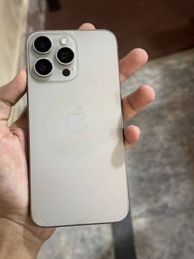 Apple iPhone 15 Pro Max