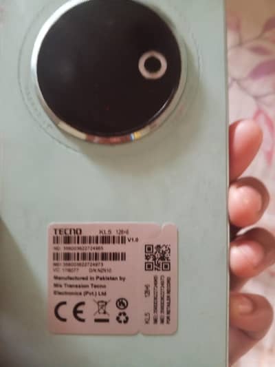 Tecno CAMON 30