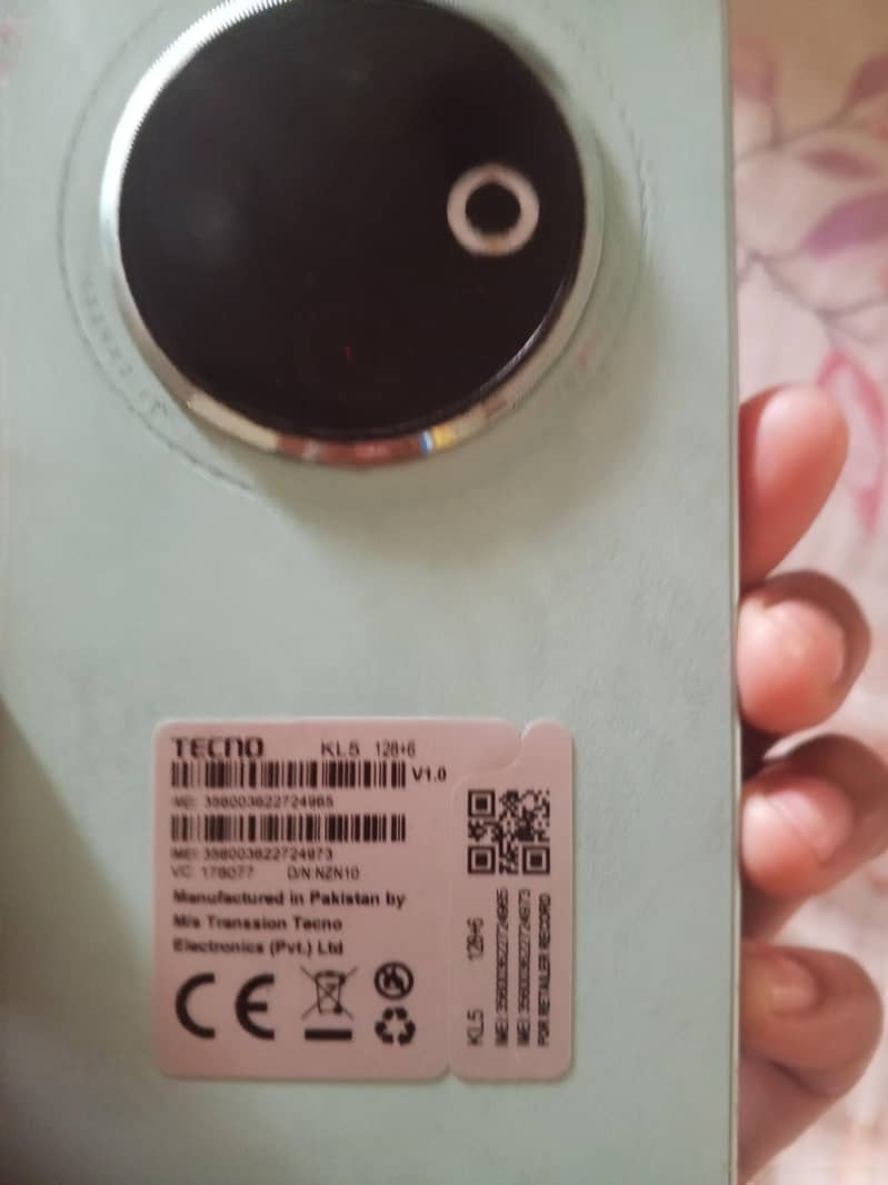 Tecno CAMON 30 0