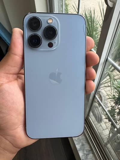 Apple iPhone 13 Pro