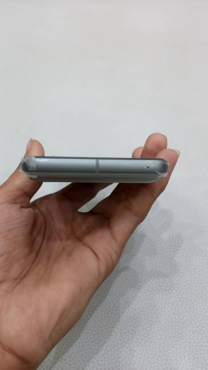 Google Pixel 8 3