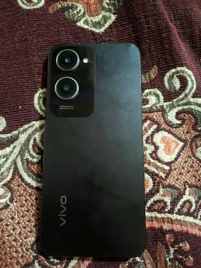 Vivo Y18