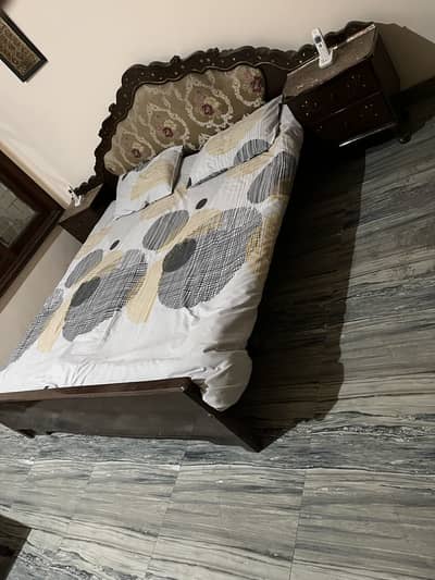 Bed Brown