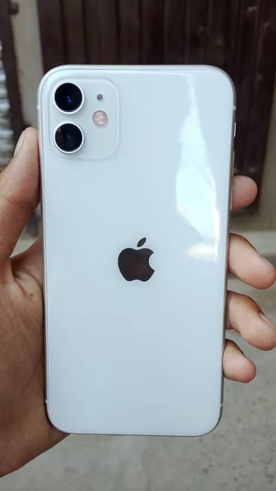 Apple iPhone 11