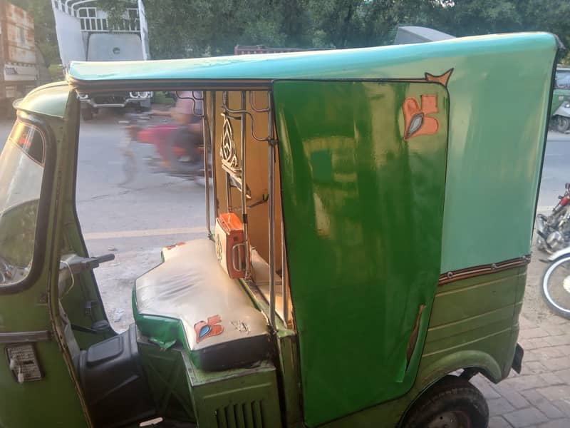 auto rickshaw 2