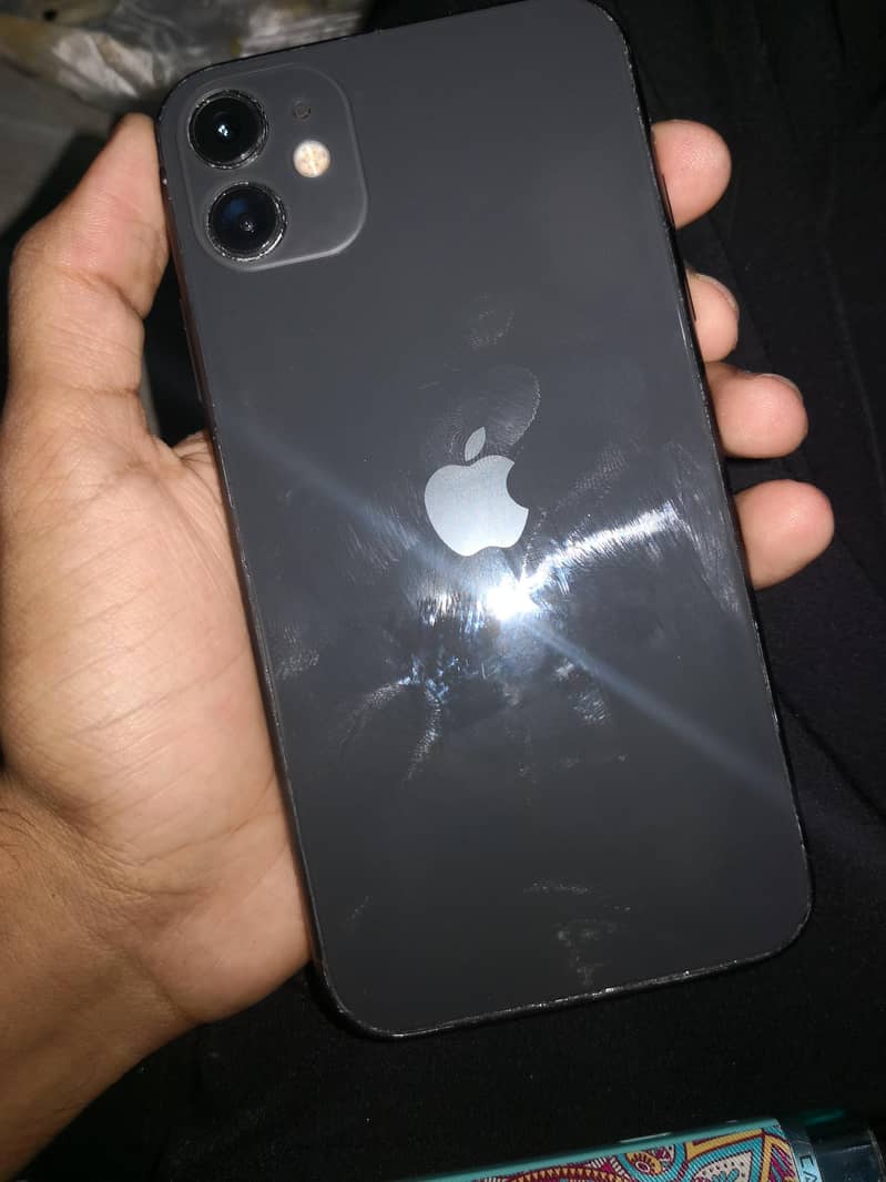 iPhone 11 0
