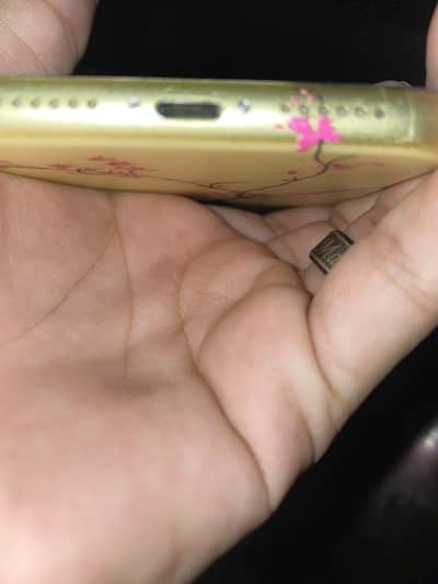 Apple iPhone 11 mdm model