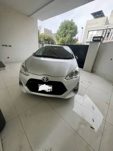 Toyota Aqua 2015