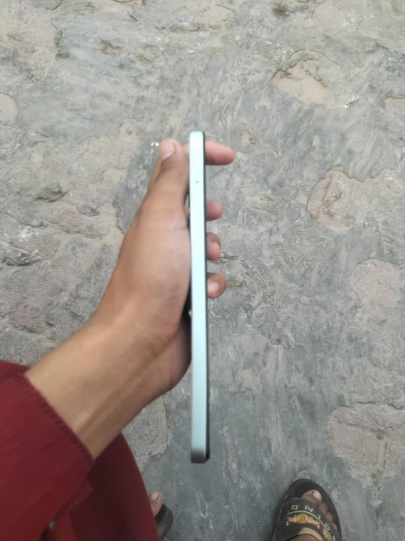 Realme Note 60x 3
