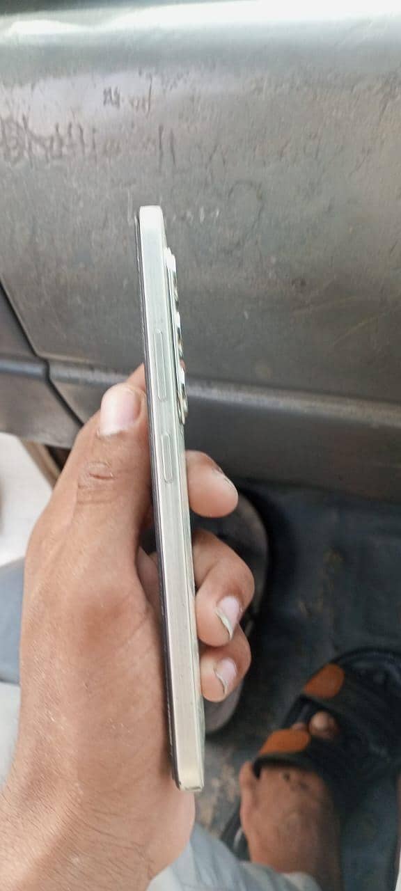 Itel S25 1