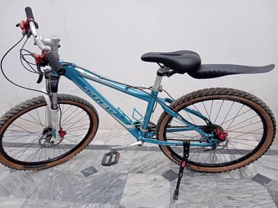 Trek 6000 MTB  27 Speed  Hydraulic Disc brakes  SRAM X5 | 15.5" Frame