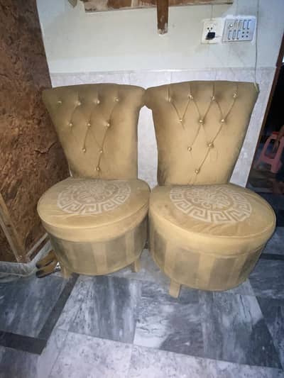 Sofa chairs and table for sale