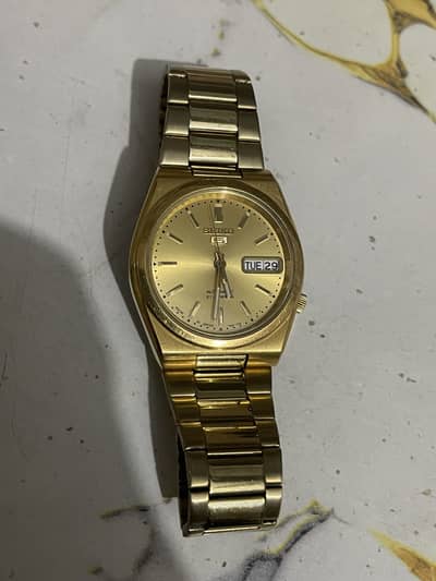Seiko 5 watch gold