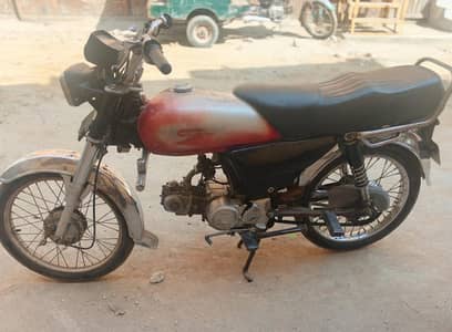 Honda bick