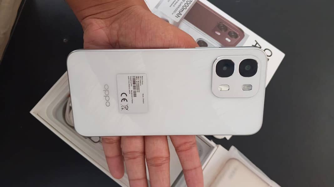 OPPO A6s 1