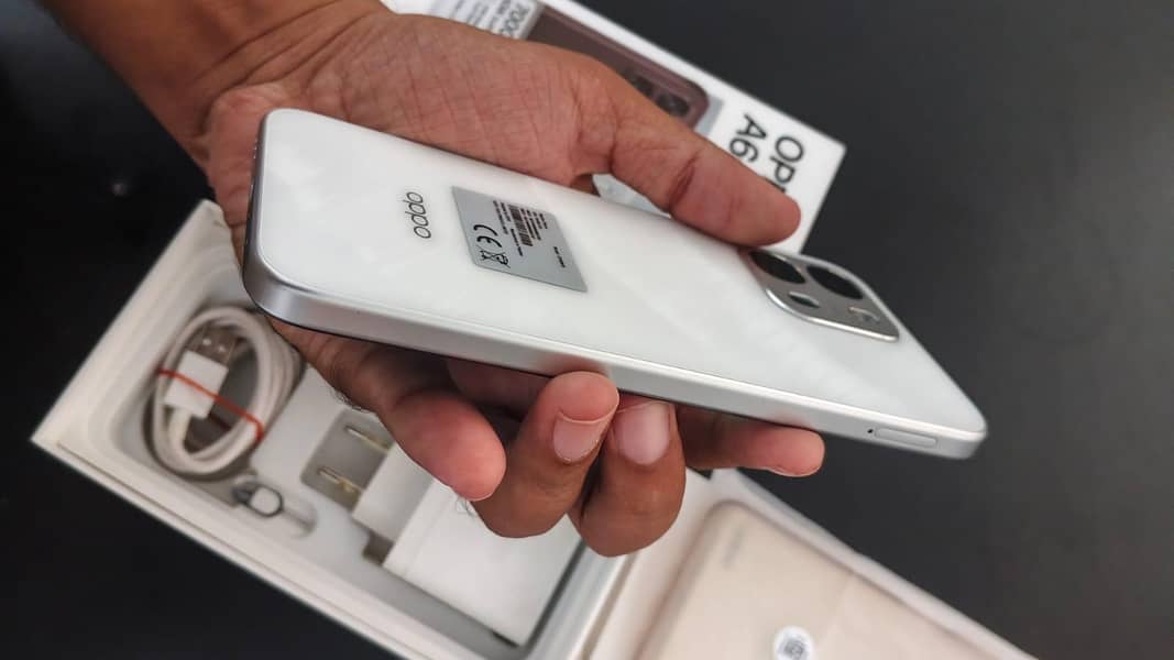 OPPO A6s 3