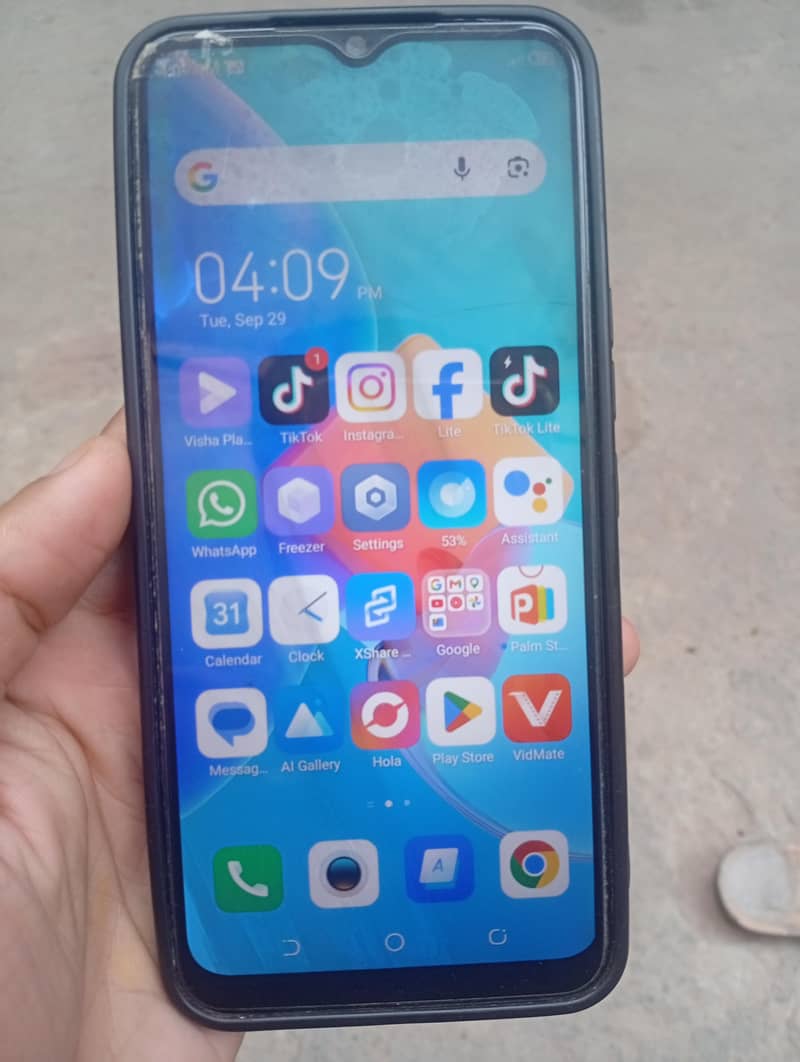 Tecno Spark 8 3