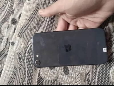 Apple iPhone SE