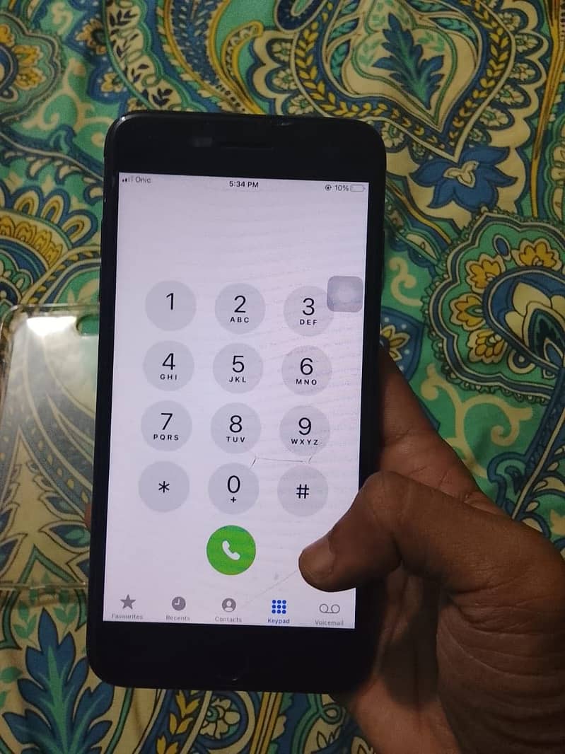 Apple iPhone 7 Plus 0