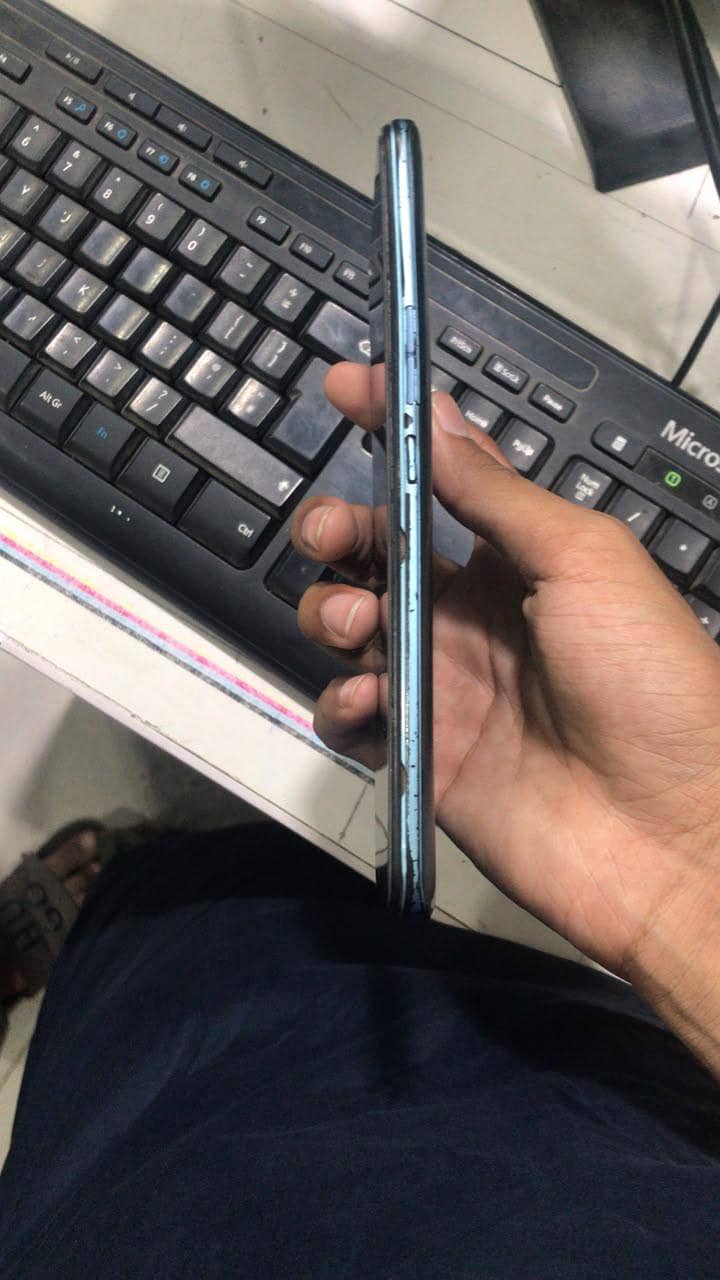 Tecno CAMON 16 SE 1