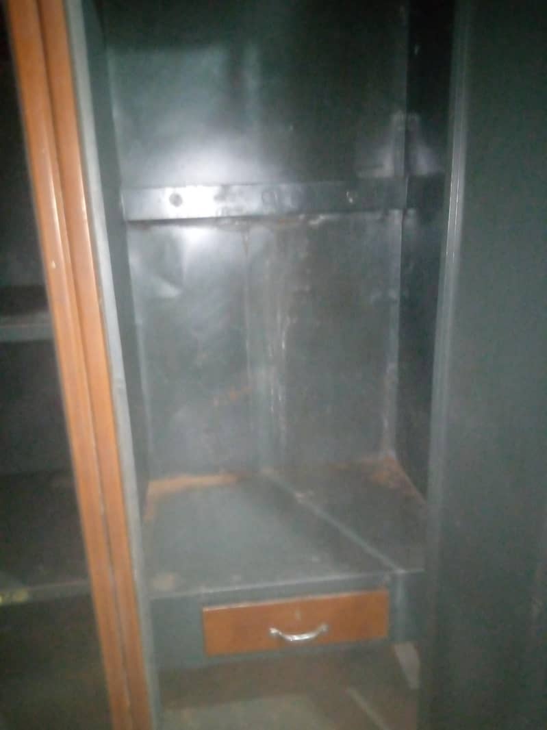 wardrobe 6