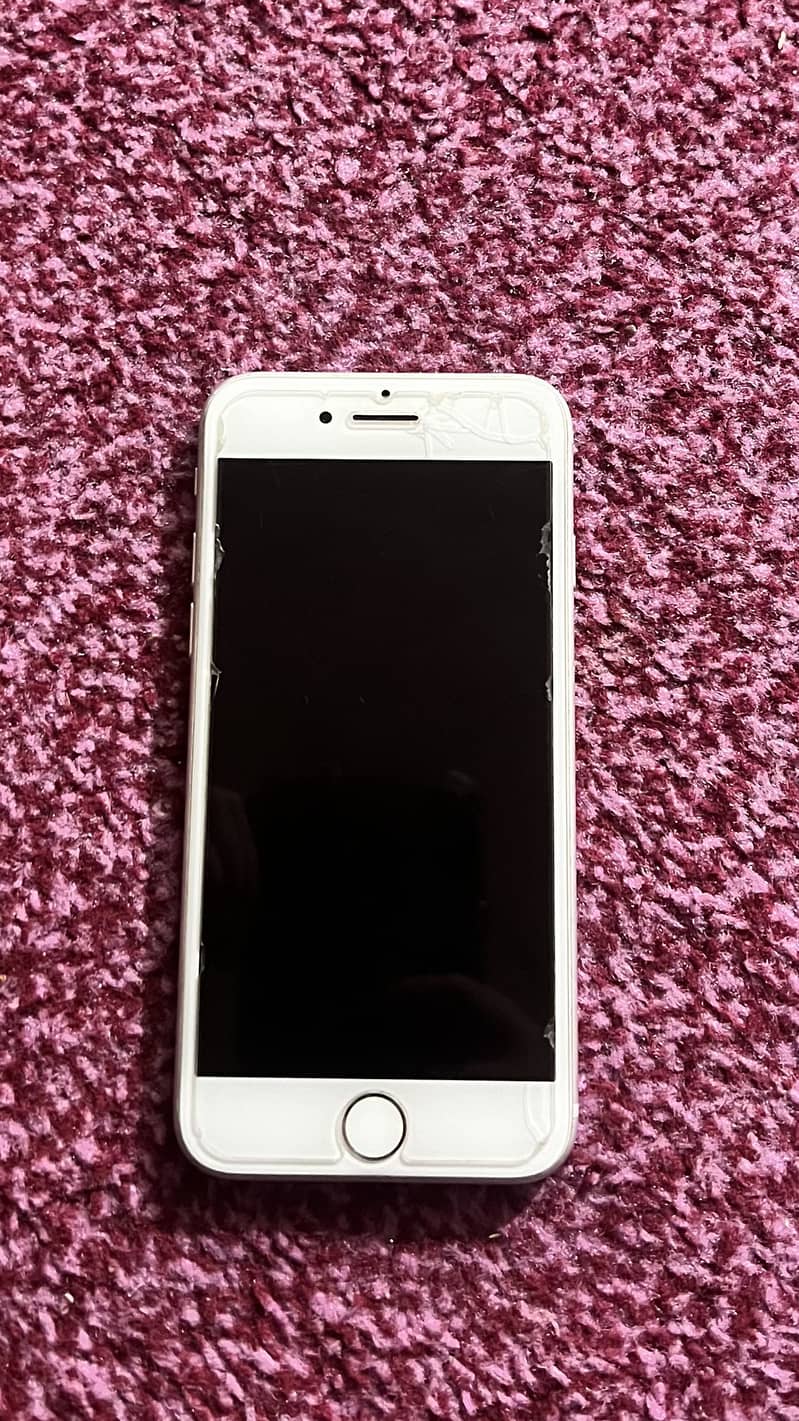 Apple iPhone 7 1