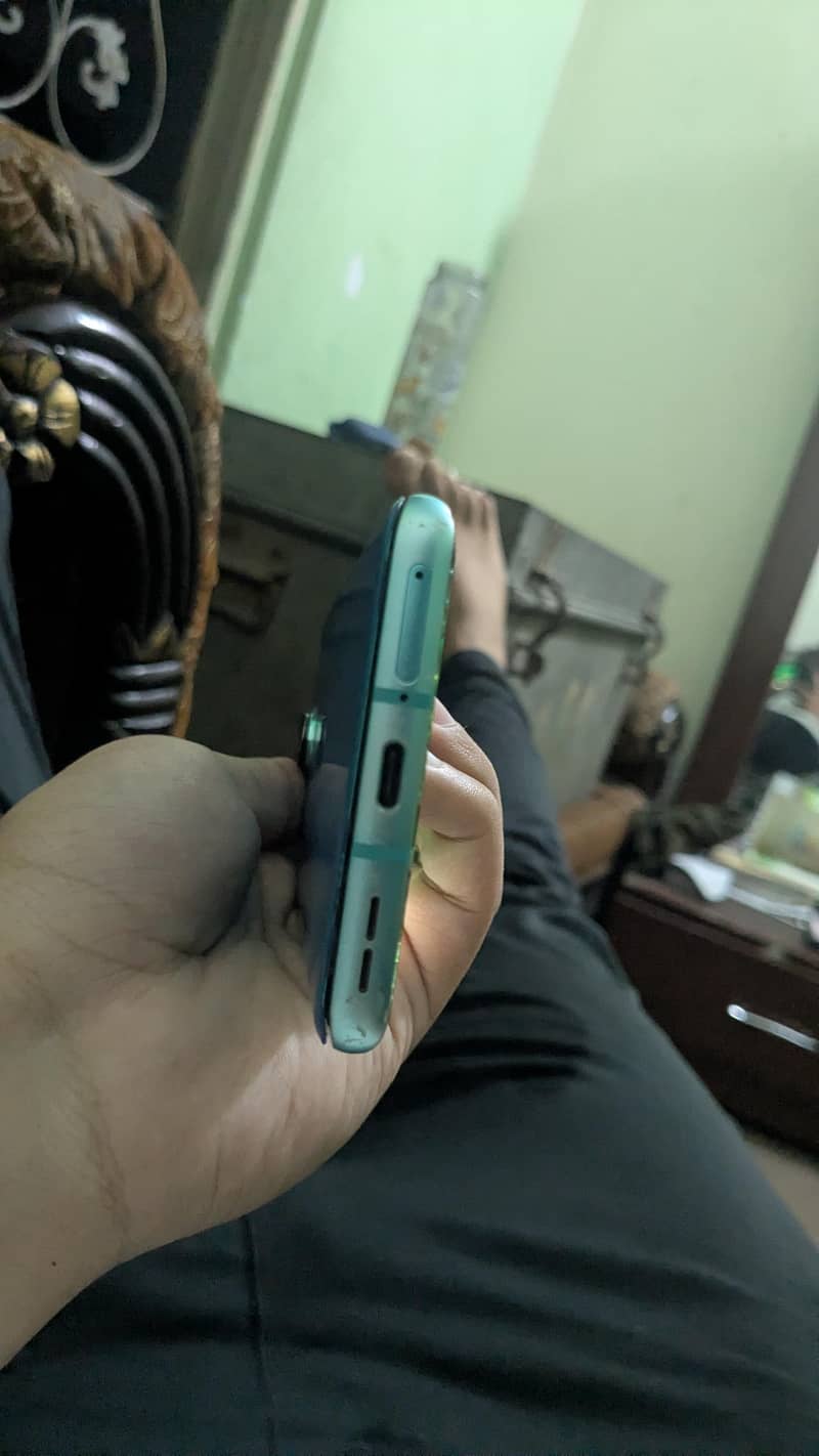 One Plus 8 Pro 5